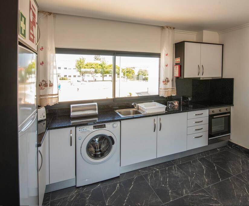 Sunset House Apartment Vila do Bispo Exterior photo