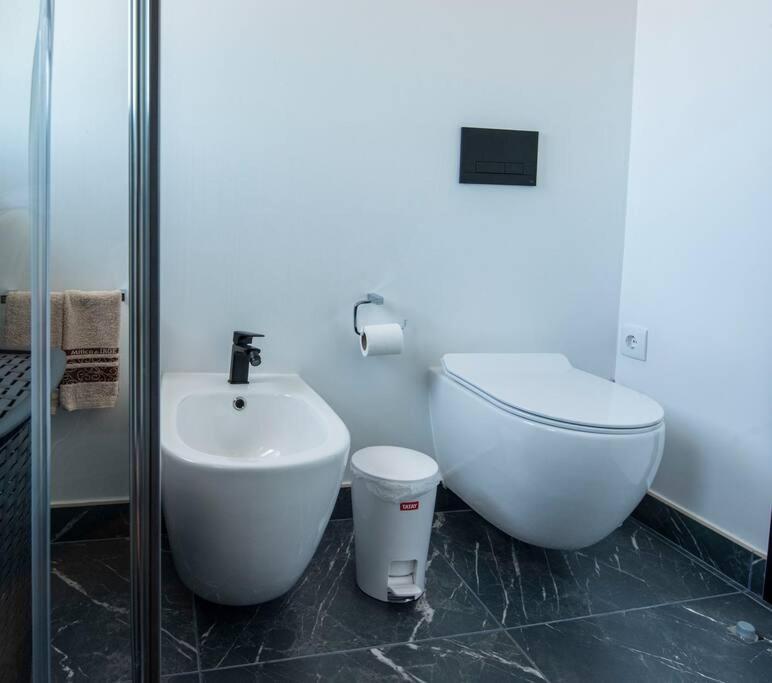 Sunset House Apartment Vila do Bispo Exterior photo
